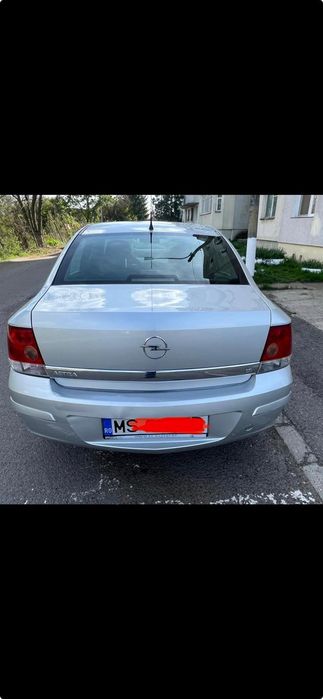 OPEL Astra 2008 — imagine 2