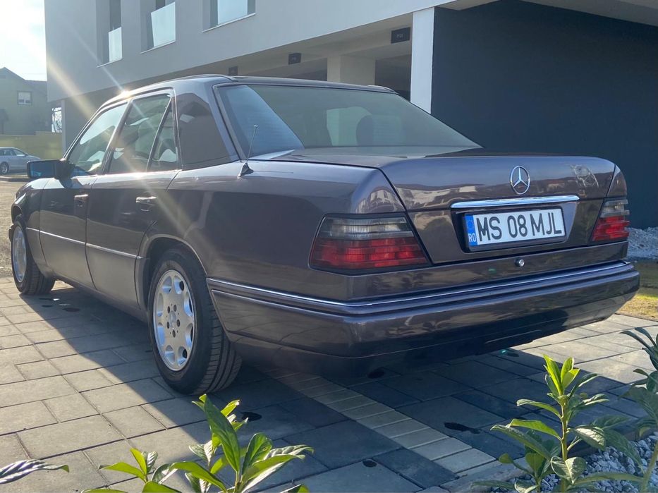Mercedes-Benz E200 W124 1993