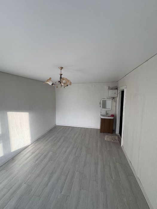 Продам 1 комнатную квартиру