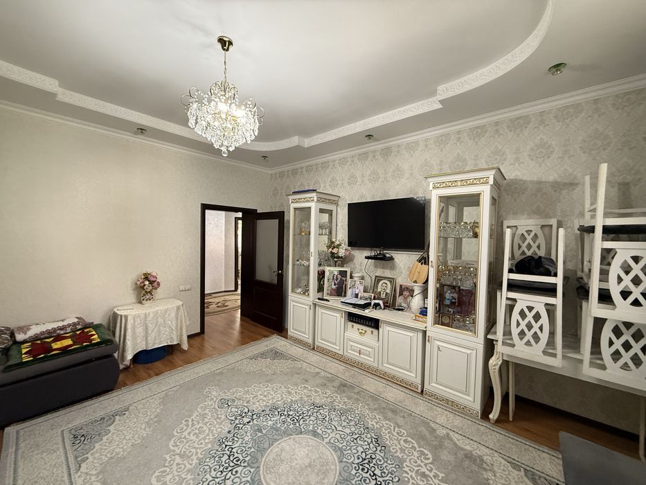 Продается 6 ком. дом мкр.Кайрат
