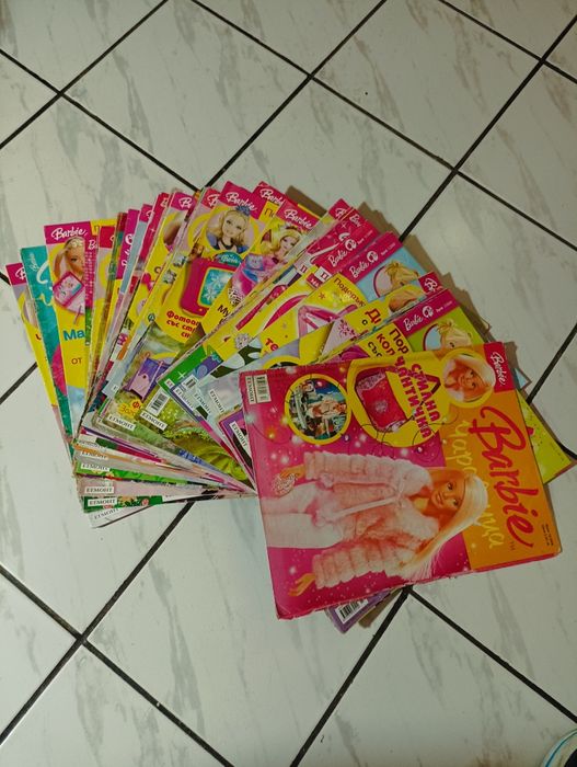 Колекция списания,книжки Барби.