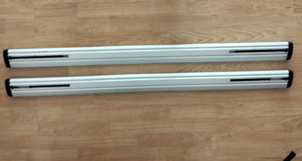 Vând bare Thule, 118 cm