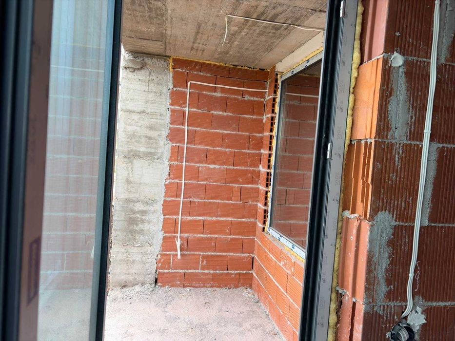Продава се Двустаен апартамент в София, Малинова долина - 65 кв.м за 2385 €/кв.м - Снимка #1