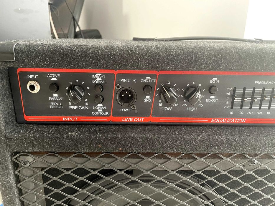 Усилвател за бас китара,комбо,кубе