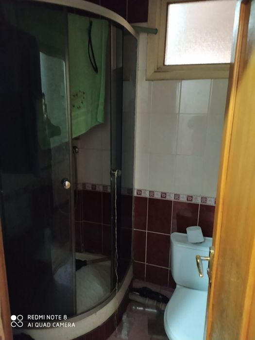 Продам спутник2 1ком 1этаж 2этажки возле метро 5станция с ремонтом