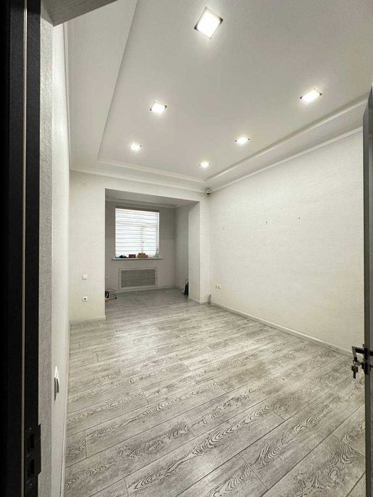 Аренда коммерческого помещения 102 м2 Ор Корзинка Салом Первая линия