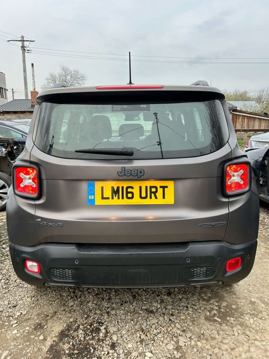 Stop stânga Jeep Renegade 2017