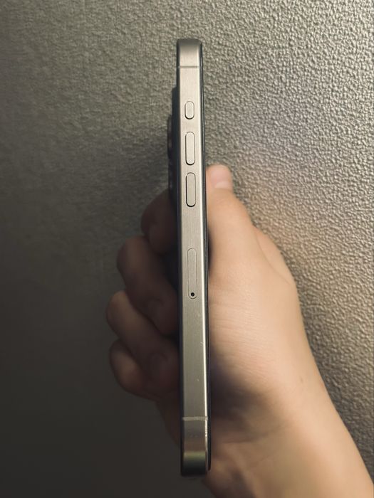 Iphone 15 pro 128 gb