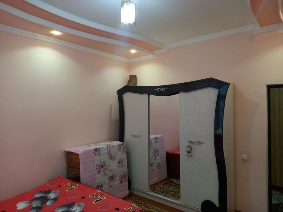 . Срочно коттедж сотилади!!!