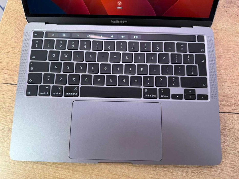 Apple MacBook Pro 13 2020 i7 | 32GB RAM | 1TB SSD | Touch Bar | Retina | Test in magazin | Buy-Back