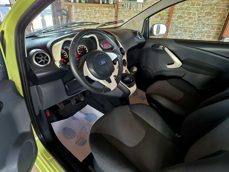 Ford Ka 2009 // 108.000 km - Ac !