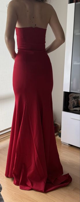 Официална рокля