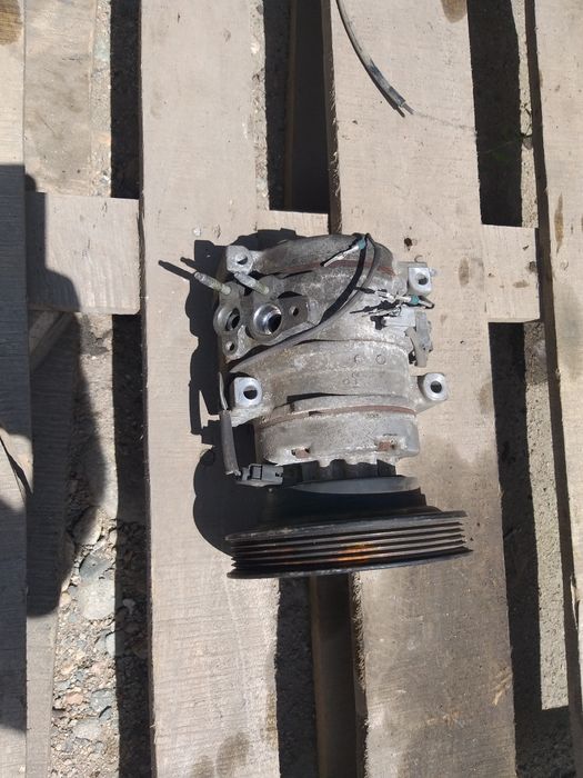 Компрессор кондиционера Тойота объём 2.0 3S