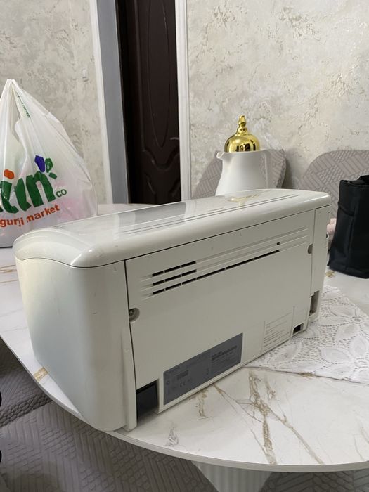 Canon lbp3010 oq-qora printer aybi yoq holati a'lo