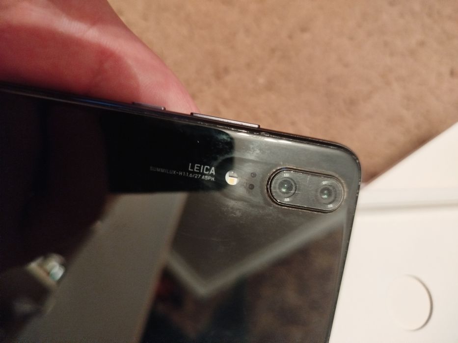 Huawei P 20 black