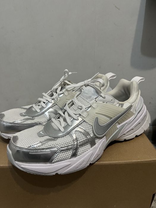 Nike маратонки 46