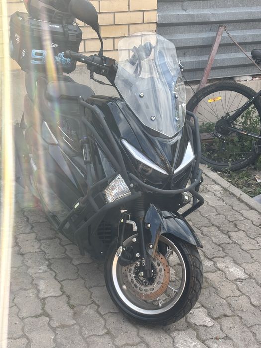 продам Nmax мопед