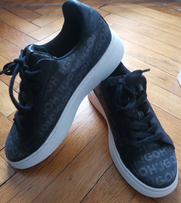 Спортни обувки HUGO 35 номер