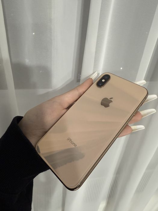 Vând Iphone XS Gold 64 GB