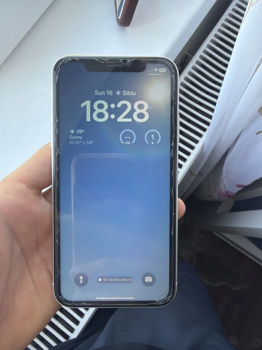 iPhone 11 Alb- fara defecte