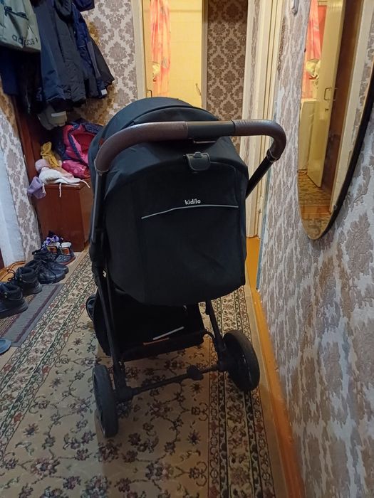 Проодам коляску