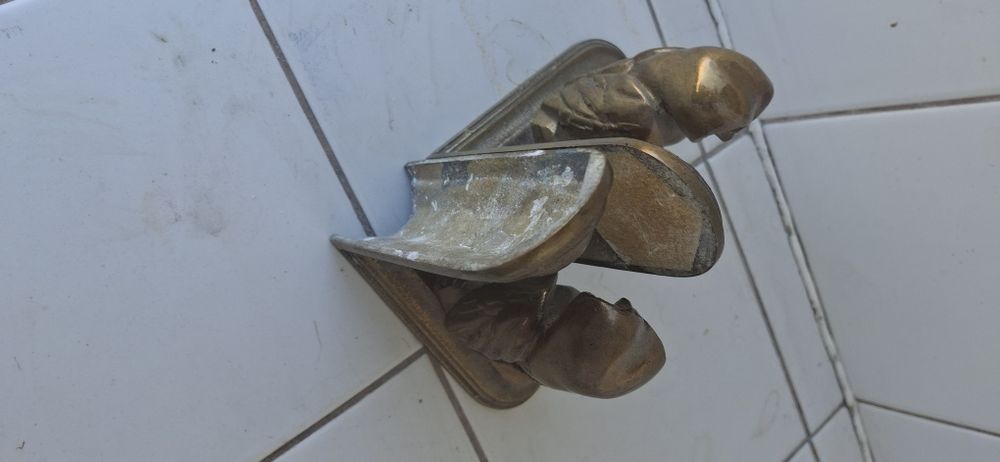 Два броя стари кукумявки