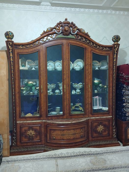 Stenka sotiladi srochna