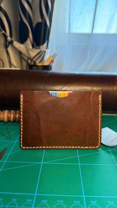 Klando Leather –  Port Card. Handmade. Piele naturală. Personalizabil.