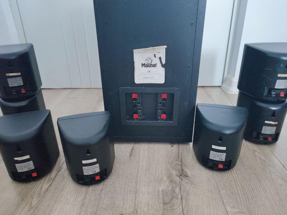 Subwoofer pasiv Magnat 3 cai bass reflex fara sateliti