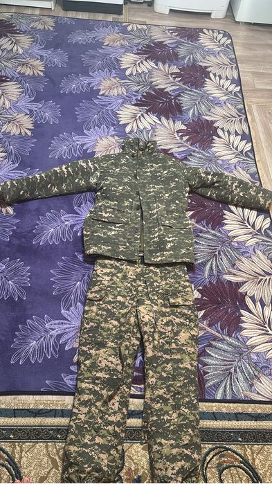 Зимный бушлак военный