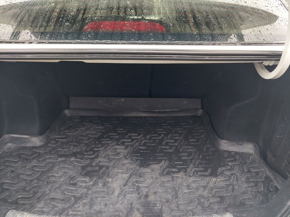 Nexia 3 sotiladi xolati zor toza moshina Srochna sotiladi