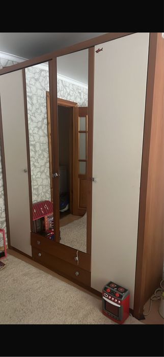 Отдам шкаф бесплатно