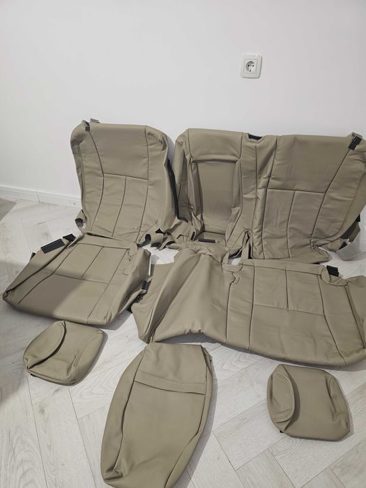 Кожени калъфи  за Тойота Тундра Crew Max 07-14