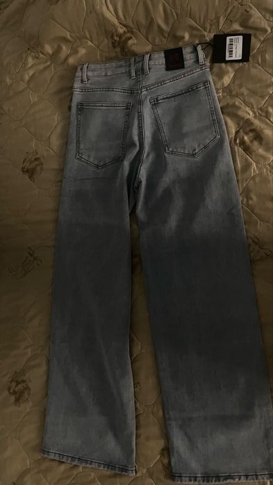 Пряме Джинсы новые MISONI