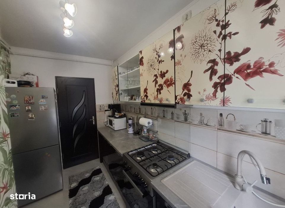 Apartament 3 camere Metalurgie , 54 metri, etaj 3 Cod:162591