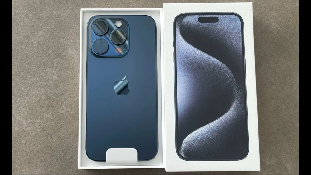 Продам айфон 15 про