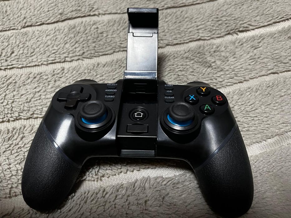 Consola ipega  pentru telefon