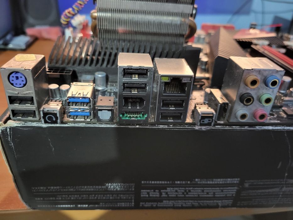 Дъно Asus Crosshair Formula IV + Phenom 1090t