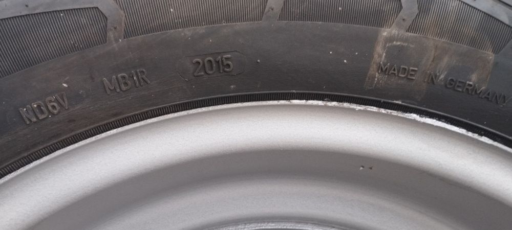 Джанти с гуми за Лада Нива