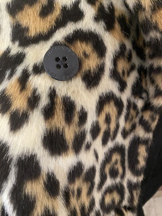 Haina blana imprimeu