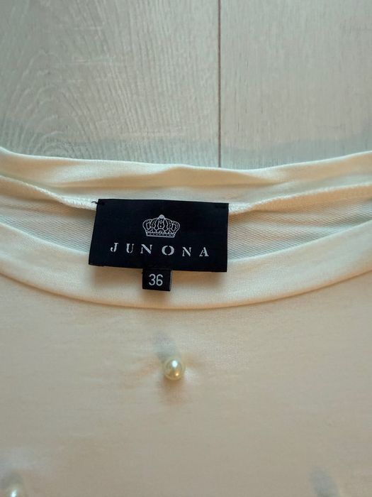 Тениска Junona С перли и дантела