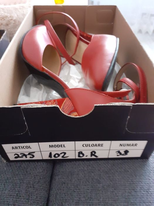 Pantofi/Sandale cu toc gros