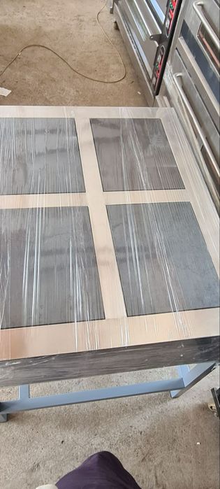 Электрические плита 380 vолтга 
Ишледи 4 канфоркали garntiyasi bilan