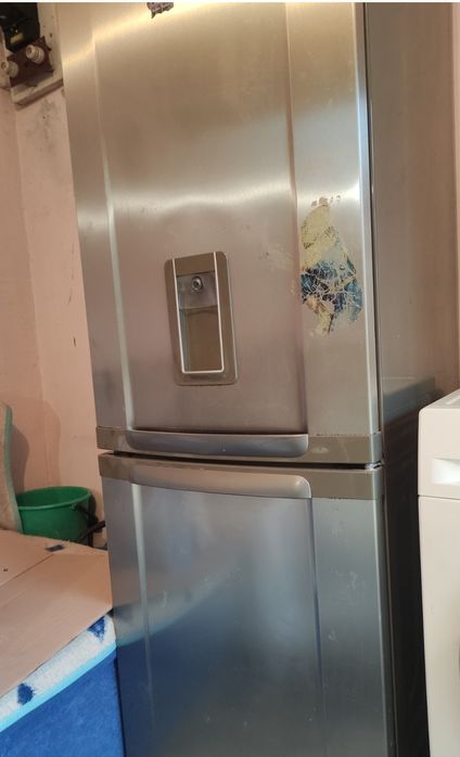 Хладилник фризер Електролукс