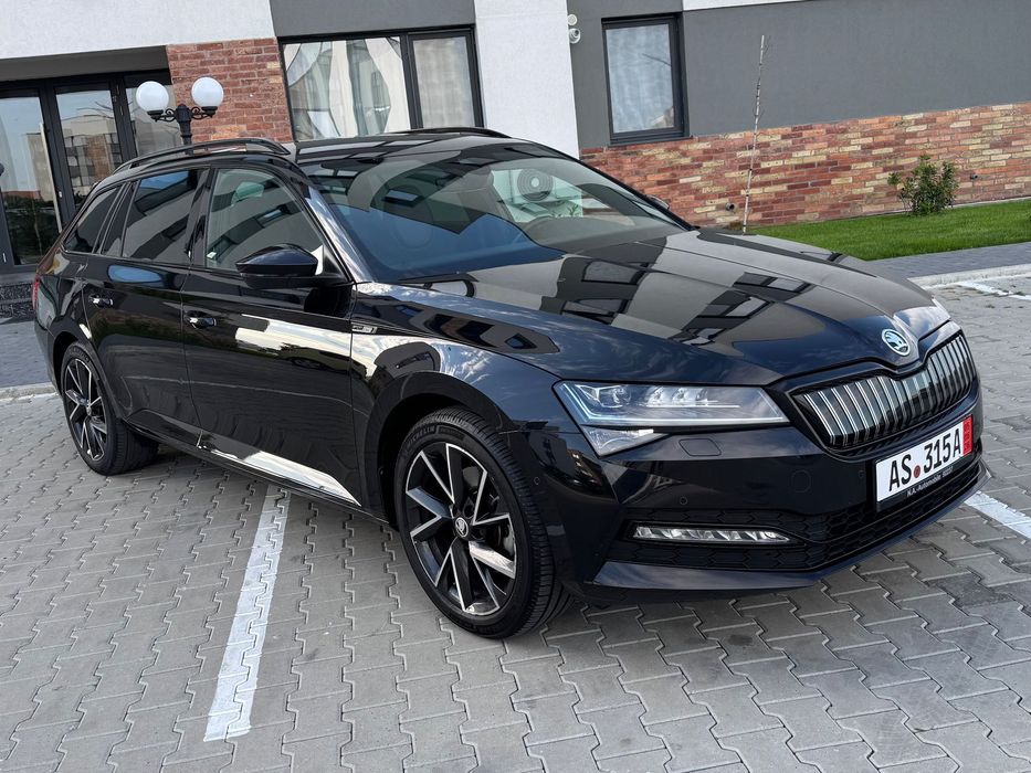 Skoda Superb SPORT LINE/Cockpit/Matrix/An 2023/1,4 Plug-In Hybrid/218 CP/DSG