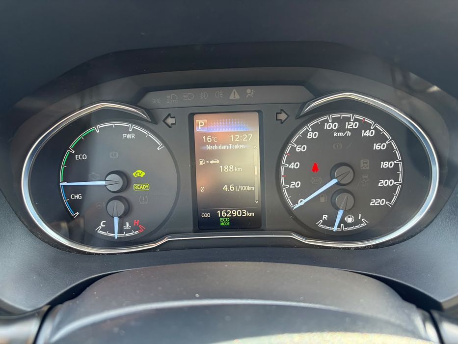 Toyota Yaris Y20 # Hybrid # 05/2019 # Euro 6 # Climă # Navi # Cameră # Garanție 10 ani Sistem Hybrid # 162.898 KM #