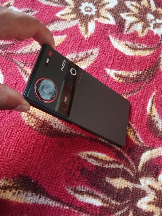 Nubia Z 70 Ultira