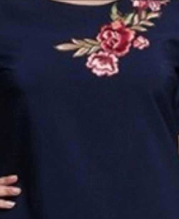 Rochie mar. 50-52 cu broderie