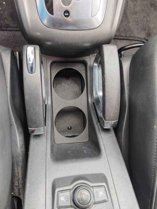 Cupholder -за Опел антара 2007г.