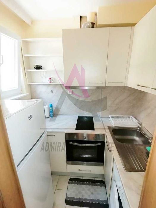 Дава се под наем Двустаен апартамент в Варна, Окръжна болница - 56 кв.м за 380 € - Снимка #1